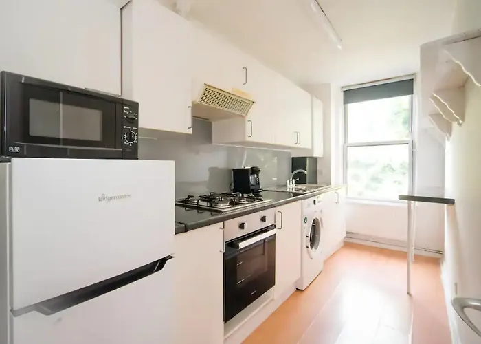 Lavish Finsbury Park 3 Mins Walk Retreat